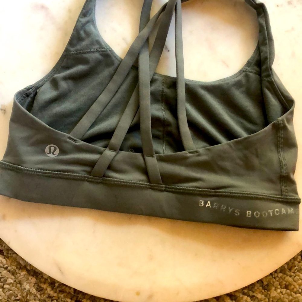 😎 Lululemon Barry’s Bootcamp Chicago Sportsbra